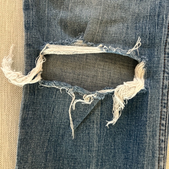 Abercrombie and Fitch Ankle Straight Ultra High Rise Jeans  Size 27|4R - Picture 4 of 9